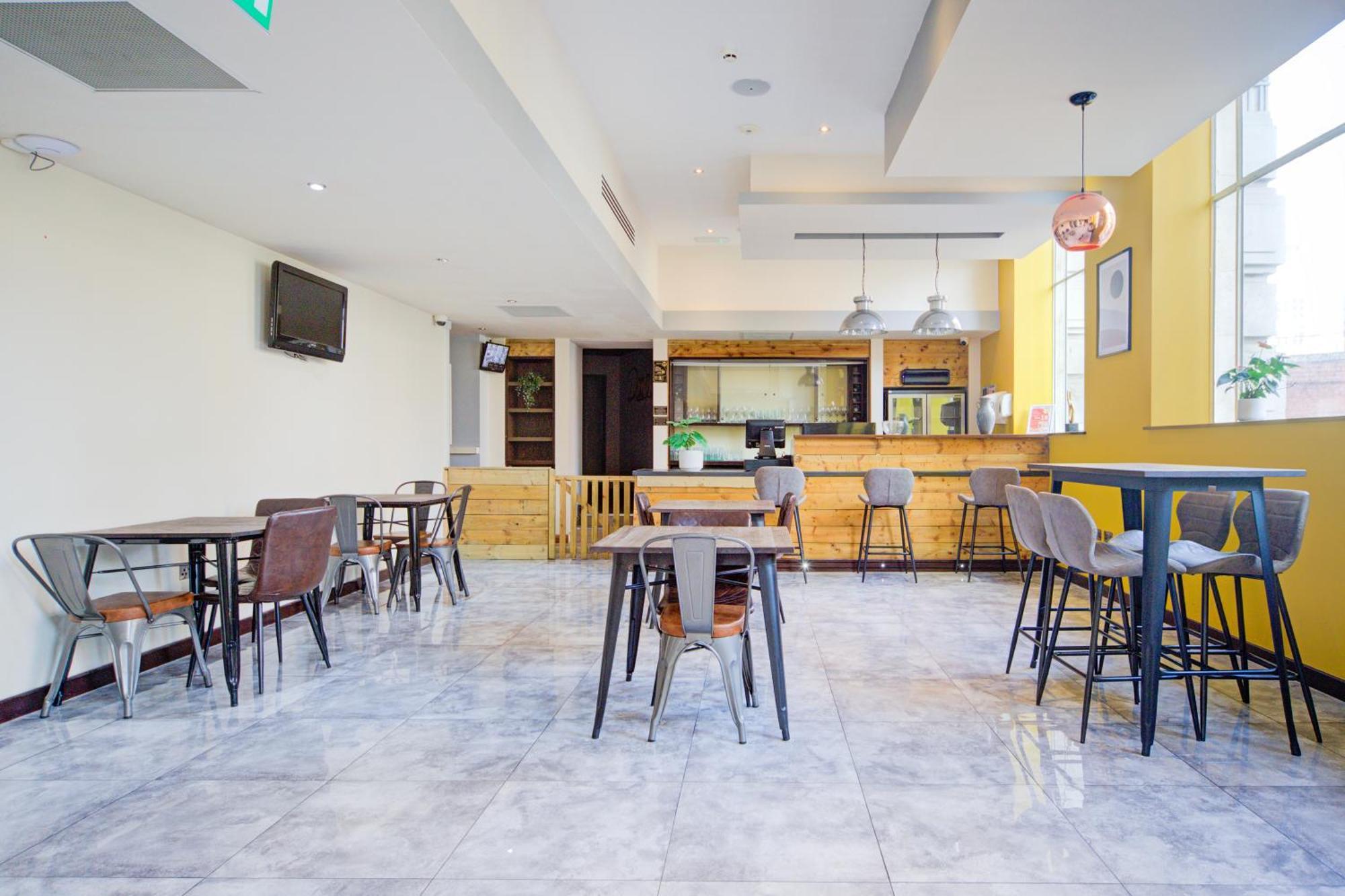 Belvilla Newport City Centre Hotel - Lifestyle Newport (Gwent) Exterior foto